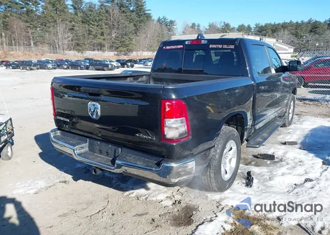 2023 Ram 1500 Big Horn 4X4 5'7 Box z USA, uszkodzony, nr VIN 1C6RRFFG6PN613653